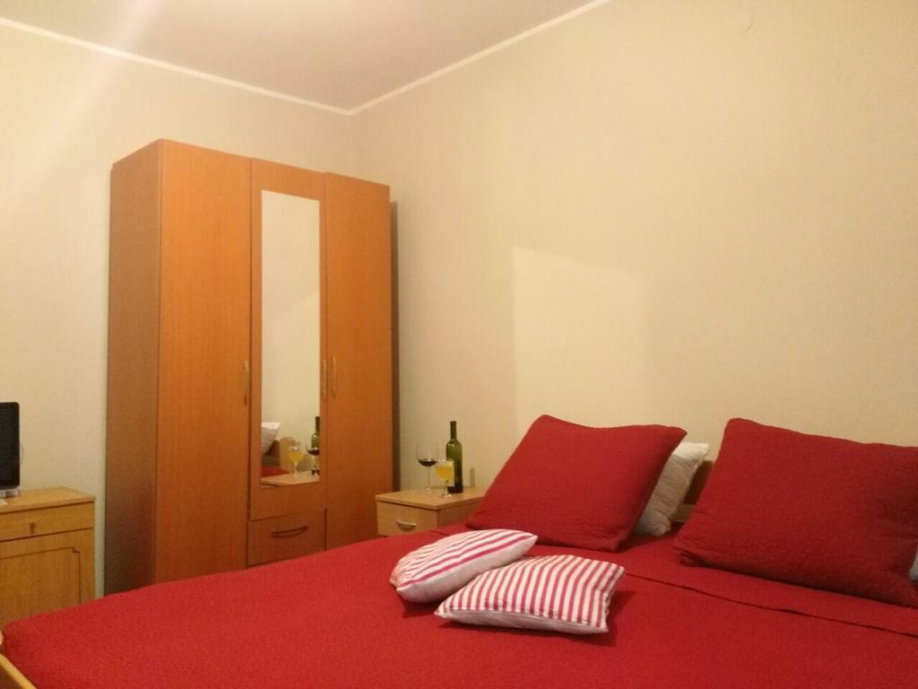 קוטור Apartmani Cuce מראה חיצוני תמונה
