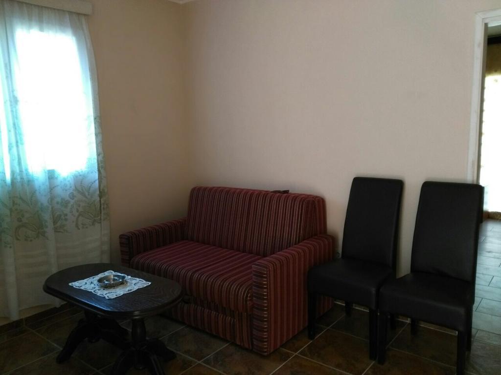 קוטור Apartmani Cuce מראה חיצוני תמונה